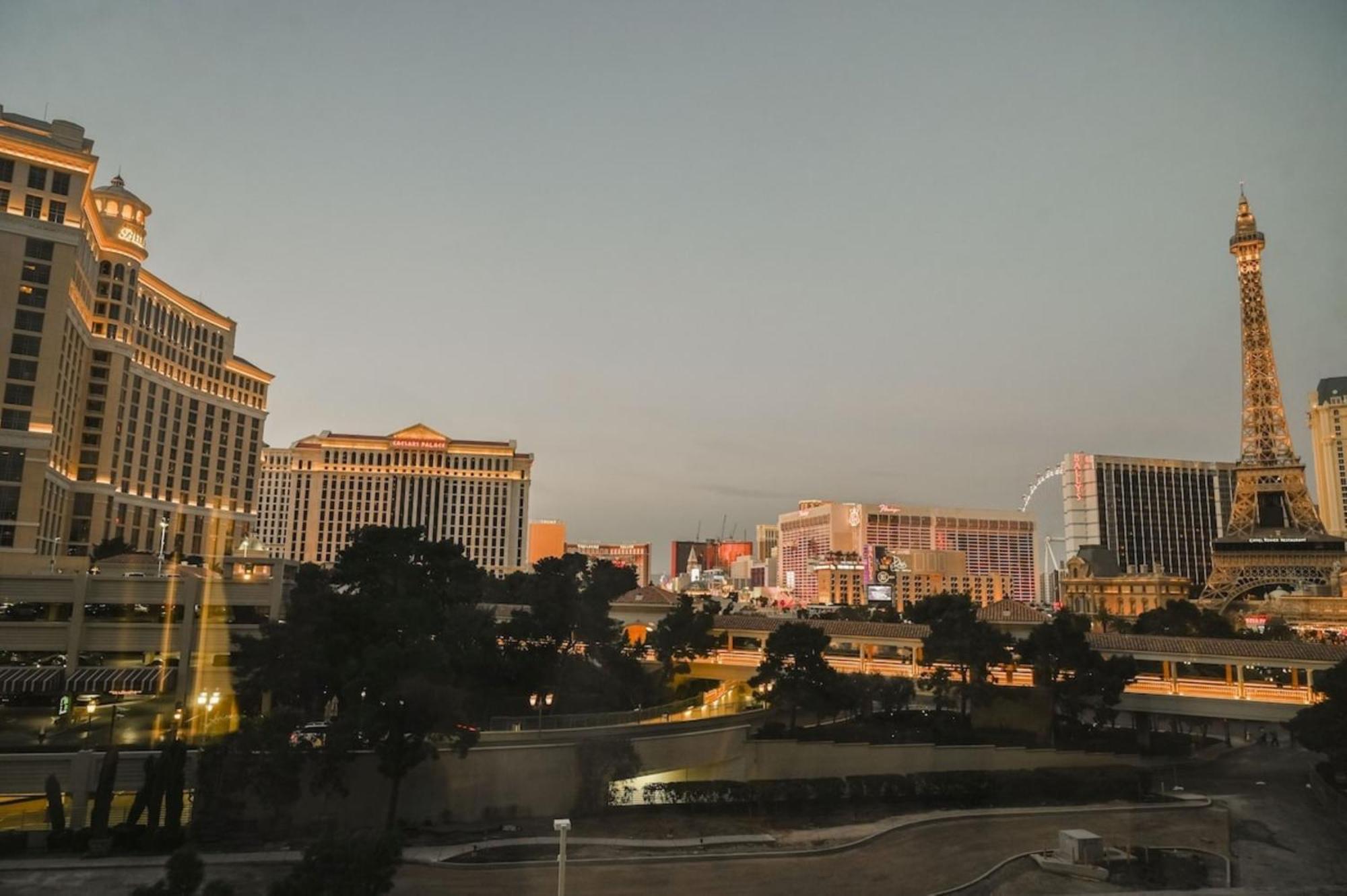 Right On The Strip - 3Br Condo 1110 Лас Вегас Екстериор снимка